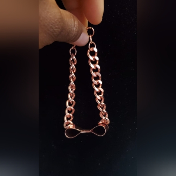 Pandora Women's RoseGold Tone Bowknot Bracelet. - Picture 6 of 6